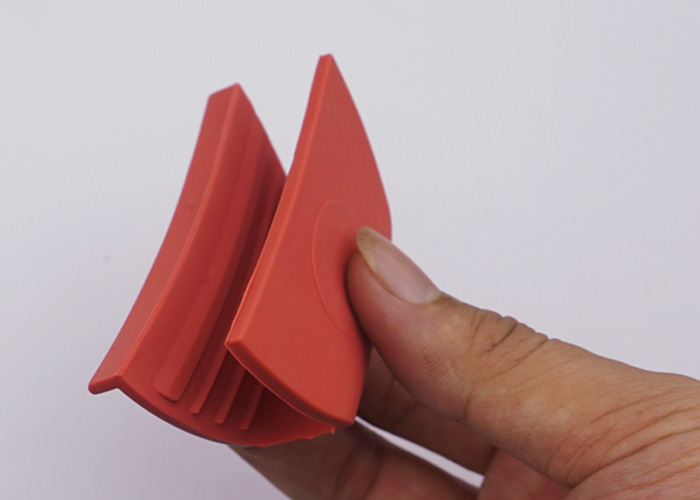 硅膠手夾定制_硅膠套生產廠家