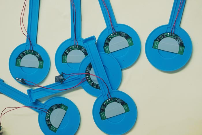 硅膠充電貼_硅膠套生產(chǎn)廠家 硅膠充電貼_硅膠套生產(chǎn)廠家