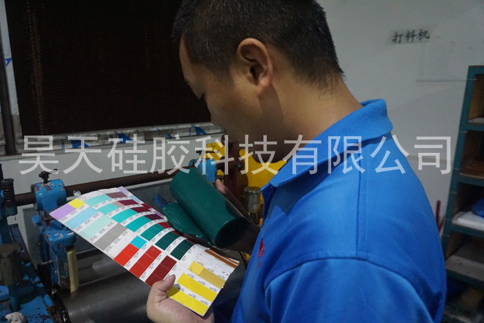 硅膠套工廠_硅膠制品